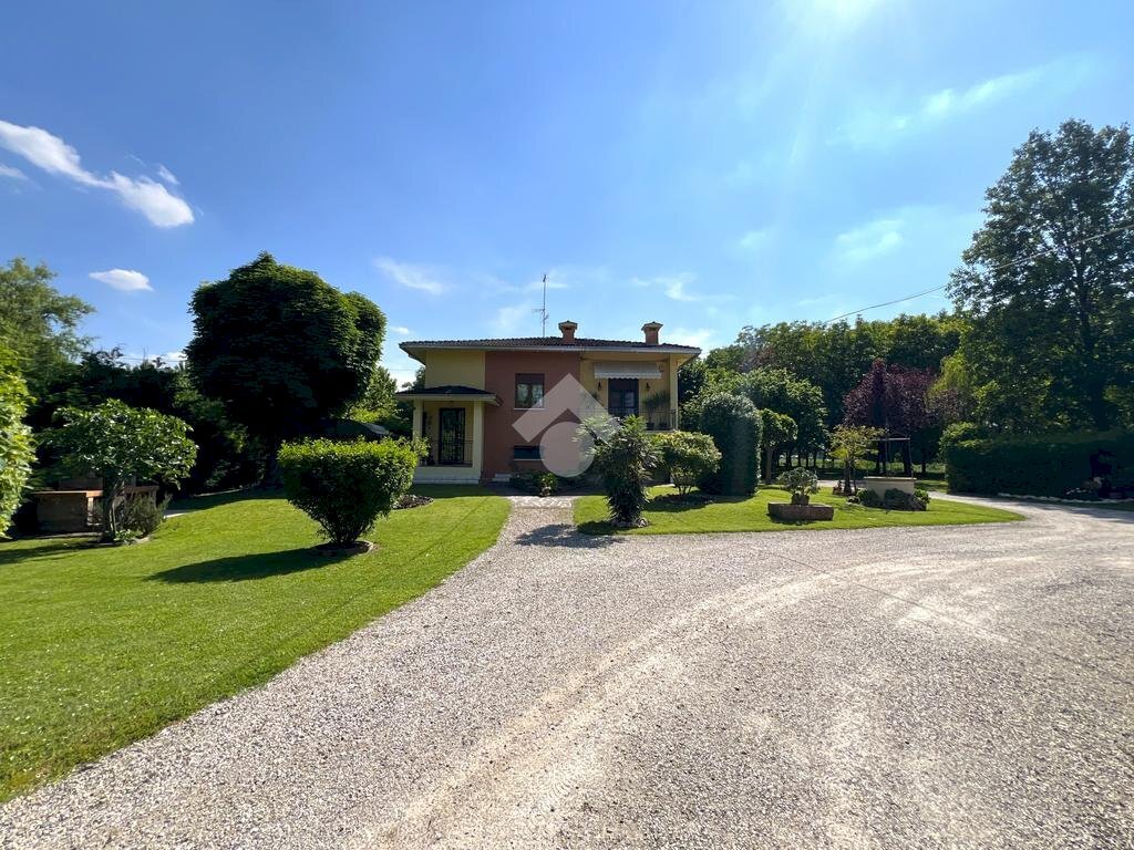 Independent house Via fratelli cervi, San Possidonio - photo 3