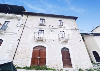 Foto 2 - Independent house via pavecca
 
2, Fossa - photo 2