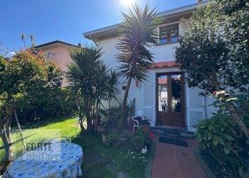 Foto 1 - Villa Via Olmi, Forte dei Marmi - foto 1