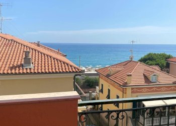 Foto 2 - Attico via xxv aprile
 
64, Borgio Verezzi - foto 2