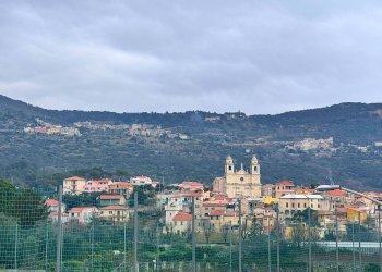 Foto 2 - Bilocale Via pollupice
 
44, Pietra Ligure - foto 2
