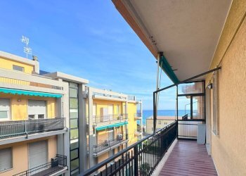 Foto 10 - Bilocale Via Dei Fiori
 
7, Borgio Verezzi - foto 10