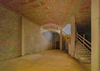 Terrazza - Capannone Via San Sabino, Mola di Bari - foto 9