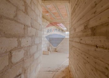 Stanza vuota - Capannone Via San Sabino, Mola di Bari - foto 15