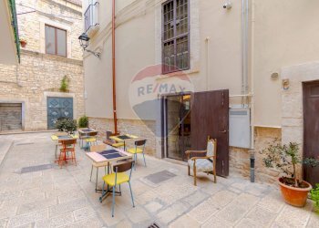 Terrazza - Commercial Activity Via Gian Donato Rogadeo
 
7, Bitonto - photo 25