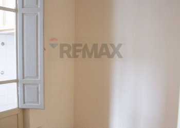 Bagno - Trilocale Via Manzoni
 
2, Trapani - foto 23