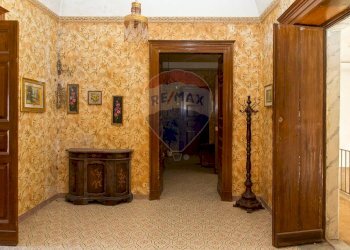 Hall / corridoio - Casa indipendente Via Atanasia
 
40/42/44, Acireale - foto 22