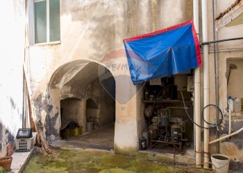 Edificio all\'aperto - Casa indipendente Via Atanasia
 
40/42/44, Acireale - foto 35