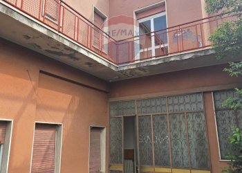 Edificio all\'aperto - Stabile - Palazzo Via Regina del Cielo/Piazza Padre Pio
145, Fiumefreddo di Sicilia - foto 18