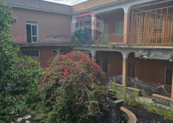 Casa all\'aperto - Stabile - Palazzo Via Regina del Cielo/Piazza Padre Pio
145, Fiumefreddo di Sicilia - foto 26