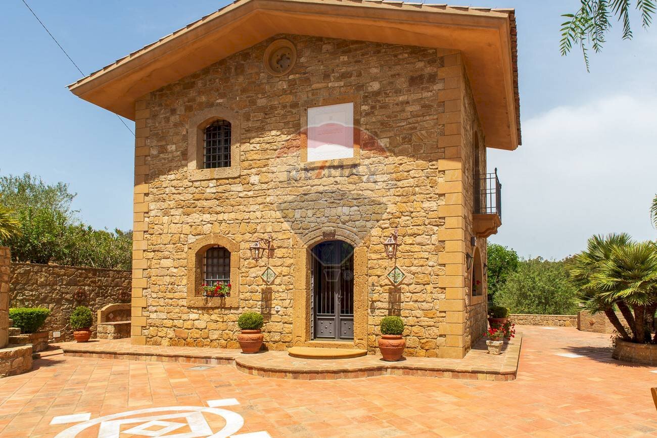 Casa all\'aperto - Villa Strada Provinciale 12
 
sn, Piazza Armerina - foto 2