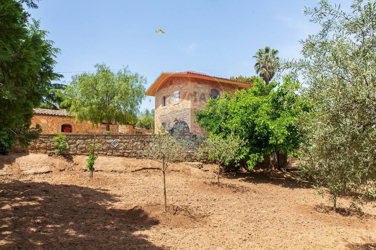 Casa all\'aperto - Villa Strada Provinciale 12
 
sn, Piazza Armerina - foto 3