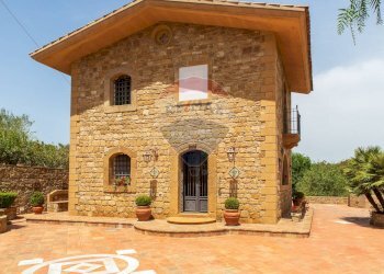 Casa all\'aperto - Villa Strada Provinciale 12
 
sn, Piazza Armerina - foto 2