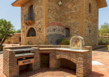 Casa all\'aperto - Villa Strada Provinciale 12
 
sn, Piazza Armerina - foto 9