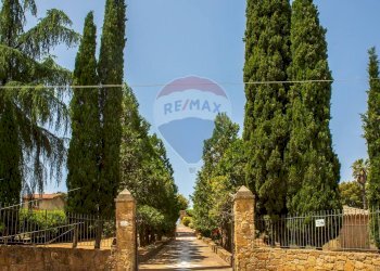 Vista dell\'acqua - Villa Strada Provinciale 12
 
sn, Piazza Armerina - foto 19