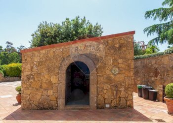 Casa all\'aperto - Villa Strada Provinciale 12
 
sn, Piazza Armerina - foto 31