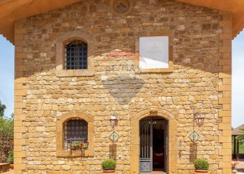 Casa all\'aperto - Villa Strada Provinciale 12
 
sn, Piazza Armerina - foto 37