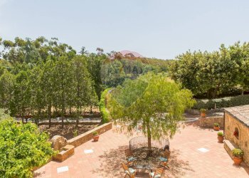 Giardino - Villa Strada Provinciale 12
 
sn, Piazza Armerina - foto 67