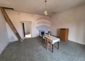 Sala da pranzo - Casa indipendente Via Costantinopoli
 
2, Torano Castello - foto 10