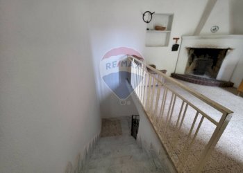 Scale - Casa indipendente Via Costantinopoli
 
2, Torano Castello - foto 26