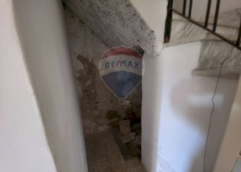 Scale - Casa indipendente Via Costantinopoli
 
2, Torano Castello - foto 32