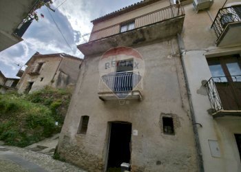 Edificio all\'aperto - Casa indipendente Via Costantinopoli
 
2, Torano Castello - foto 48