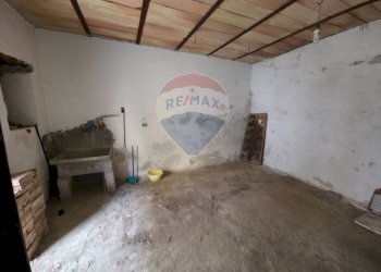 Stanza vuota - Casa indipendente Via Costantinopoli
 
2, Torano Castello - foto 52