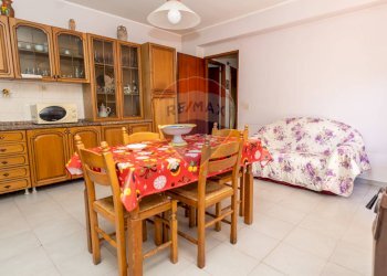 Sala da pranzo - Casa indipendente via silvio pellico
 
26, Francavilla di Sicilia - foto 18