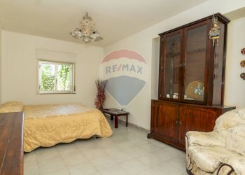 Camera / camera da letto - Casa indipendente via silvio pellico
 
26, Francavilla di Sicilia - foto 20