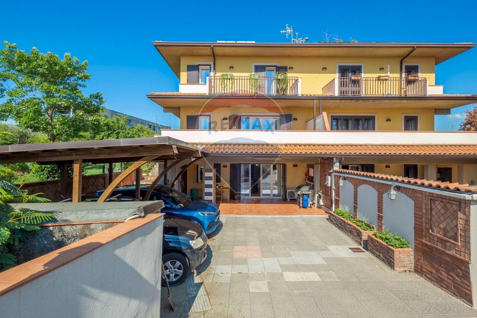 Casa all\'aperto - Villa Via Magenta
 
21, Mascalucia - photo 2