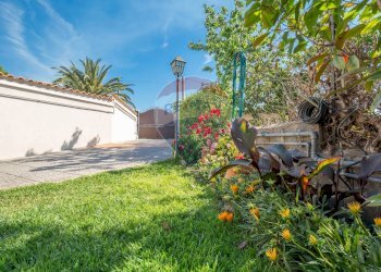 Giardino - Villa Via Magenta
 
21, Mascalucia - foto 7