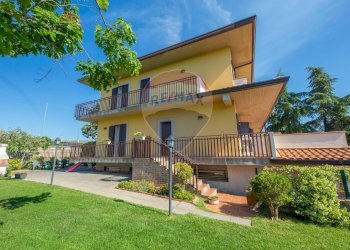 Casa all\'aperto - Villa Via Magenta
 
21, Mascalucia - foto 18