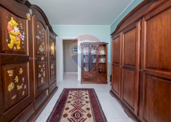 Hall / corridoio - Villa Via Magenta
 
21, Mascalucia - foto 56