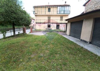 Casa all\'aperto - Casa semi indipendente via Vico
 
2, Mallare - foto 1