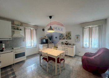 Sala da pranzo - Casa semi indipendente Via Bova
132, Ferrara - foto 8