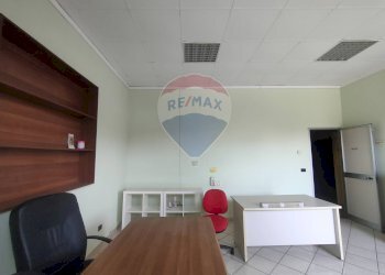 Ufficio - Capannone VIa Compagnoni
 
21/23, Tresignana - foto 9