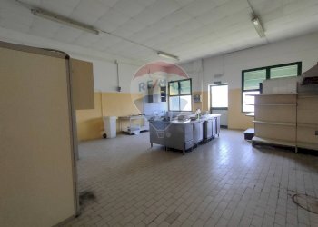 Cucina - Capannone VIa Compagnoni
 
21/23, Tresignana - foto 19