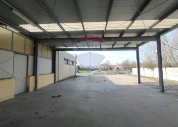 Parcheggio - Capannone VIa Compagnoni
 
21/23, Tresignana - foto 28