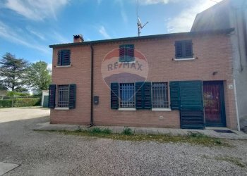 Casa all\'aperto - Casa semi indipendente vicolo quartiere cieco
20, Tresignana - foto 2