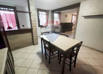 Sala da pranzo - Casa semi indipendente vicolo quartiere cieco
20, Tresignana - foto 12