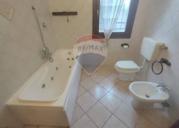 Bagno - Casa semi indipendente vicolo quartiere cieco
20, Tresignana - foto 28