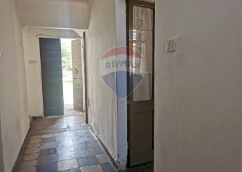 Hall / corridoio - Villa a Schiera Via Ercole Sarti
 
69, Ficarolo - foto 7