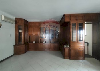 Ricezione / Lobby - Independent house Via Togliatti
 
1/2/3, Riva del Po - photo 29