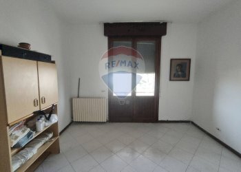 Stanza vuota - Independent house Via Togliatti
 
1/2/3, Riva del Po - photo 34