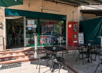 Terrazza - Bar Tavola Calda - Fredda Via Massafiscaglia
 
75, Ferrara - foto 8