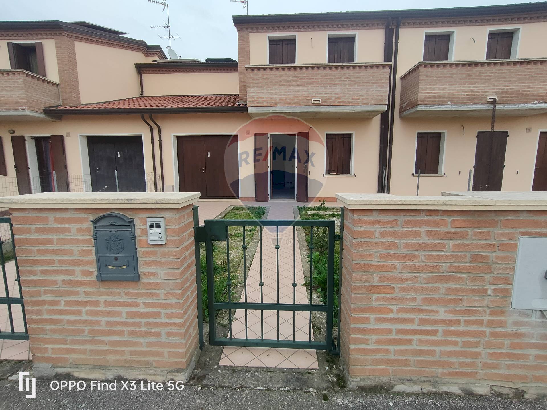 Edificio all\'aperto - Terraced Villa Via Caduti di Cefalonia
 
9, Copparo - photo 1