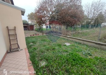 Giardino - Villa a Schiera Via Caduti di Cefalonia
 
9, Copparo - foto 11