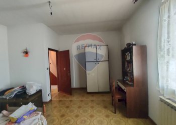 Camera / camera da letto - Casa semi indipendente via Canalona
 
5, Jolanda di Savoia - foto 24