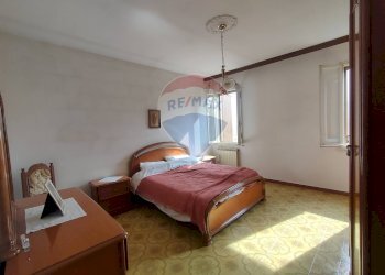 Camera / camera da letto - Casa semi indipendente via Canalona
 
5, Jolanda di Savoia - foto 29