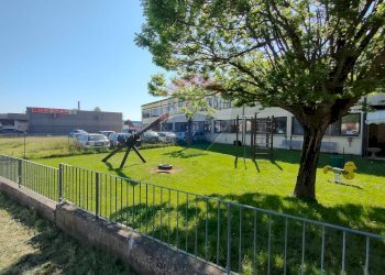 Giardino - Locale Commerciale Via Dell'Artigianato
 
5, Tresignana - foto 8